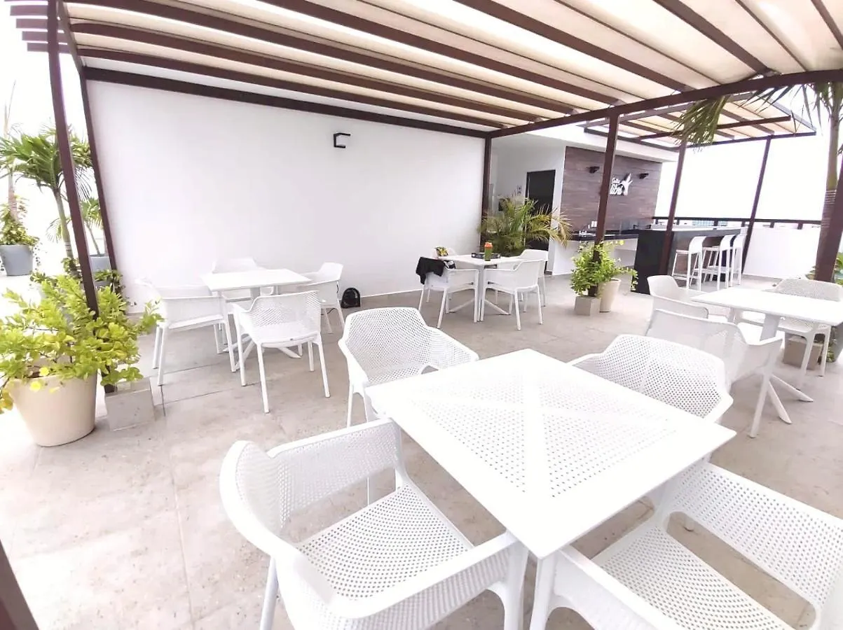 Apartment Playa Del Carmen // Suites Colibri